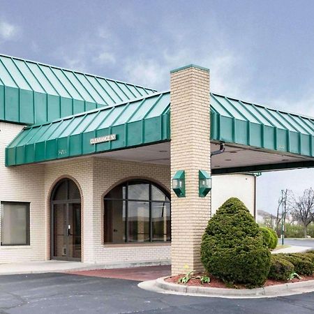 Quality Inn And Suites Indianapolis Exteriér fotografie
