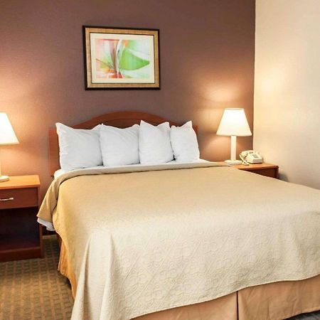 Quality Inn And Suites Indianapolis Exteriér fotografie