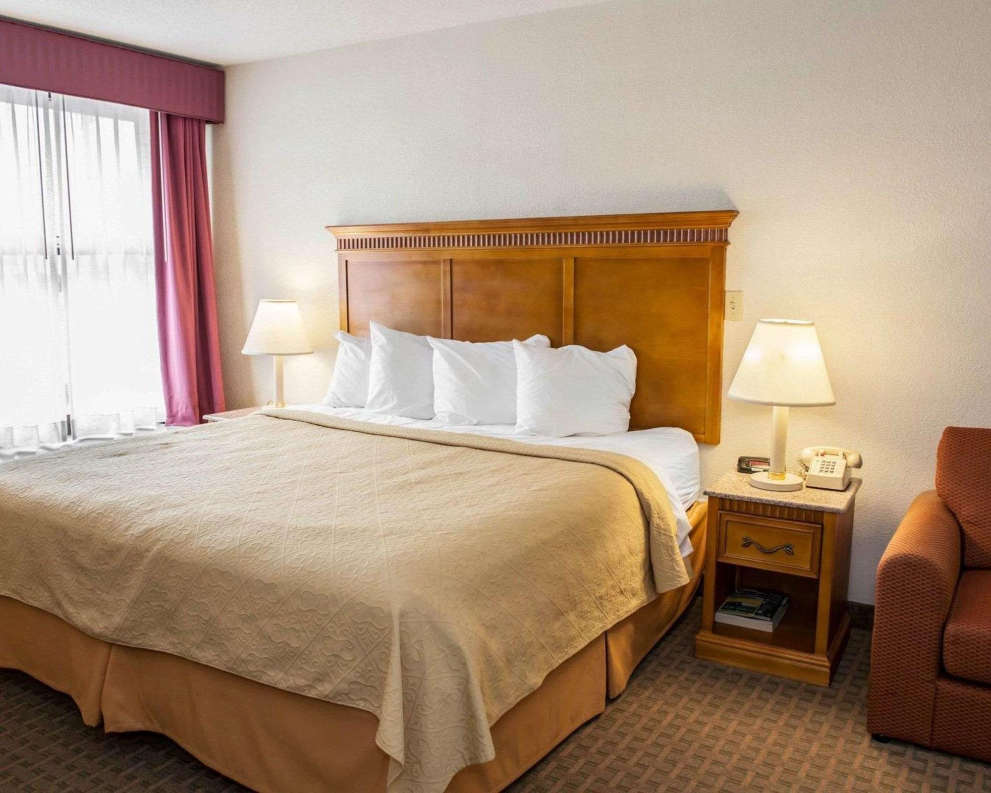 Quality Inn And Suites Indianapolis Exteriér fotografie