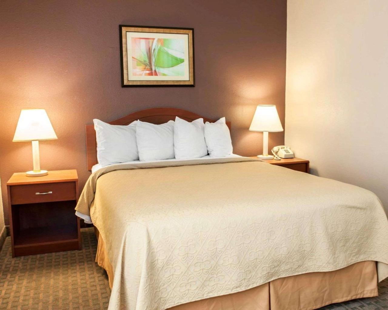 Quality Inn And Suites Indianapolis Exteriér fotografie