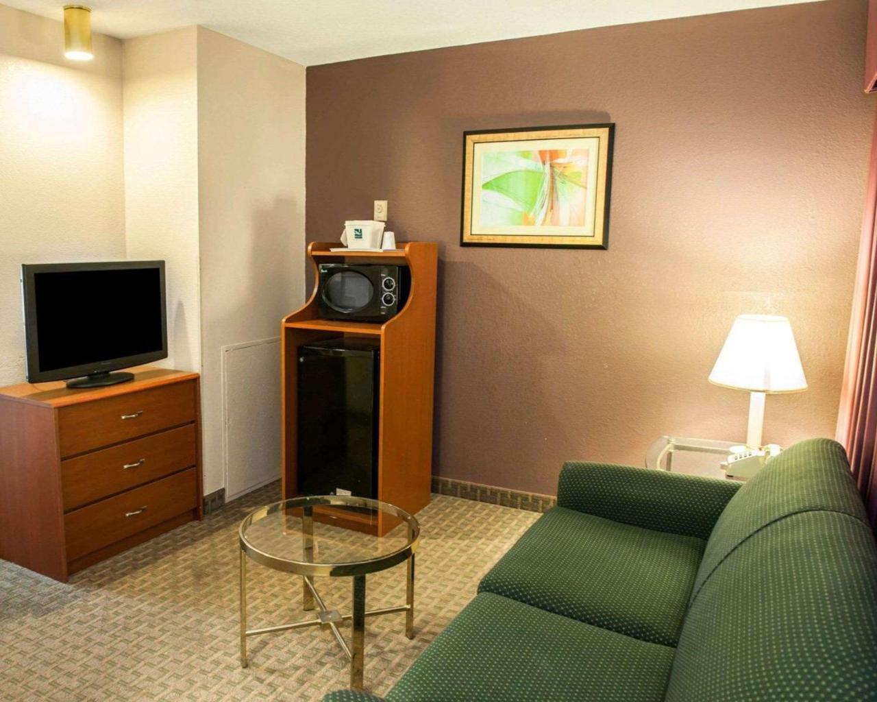 Quality Inn And Suites Indianapolis Exteriér fotografie